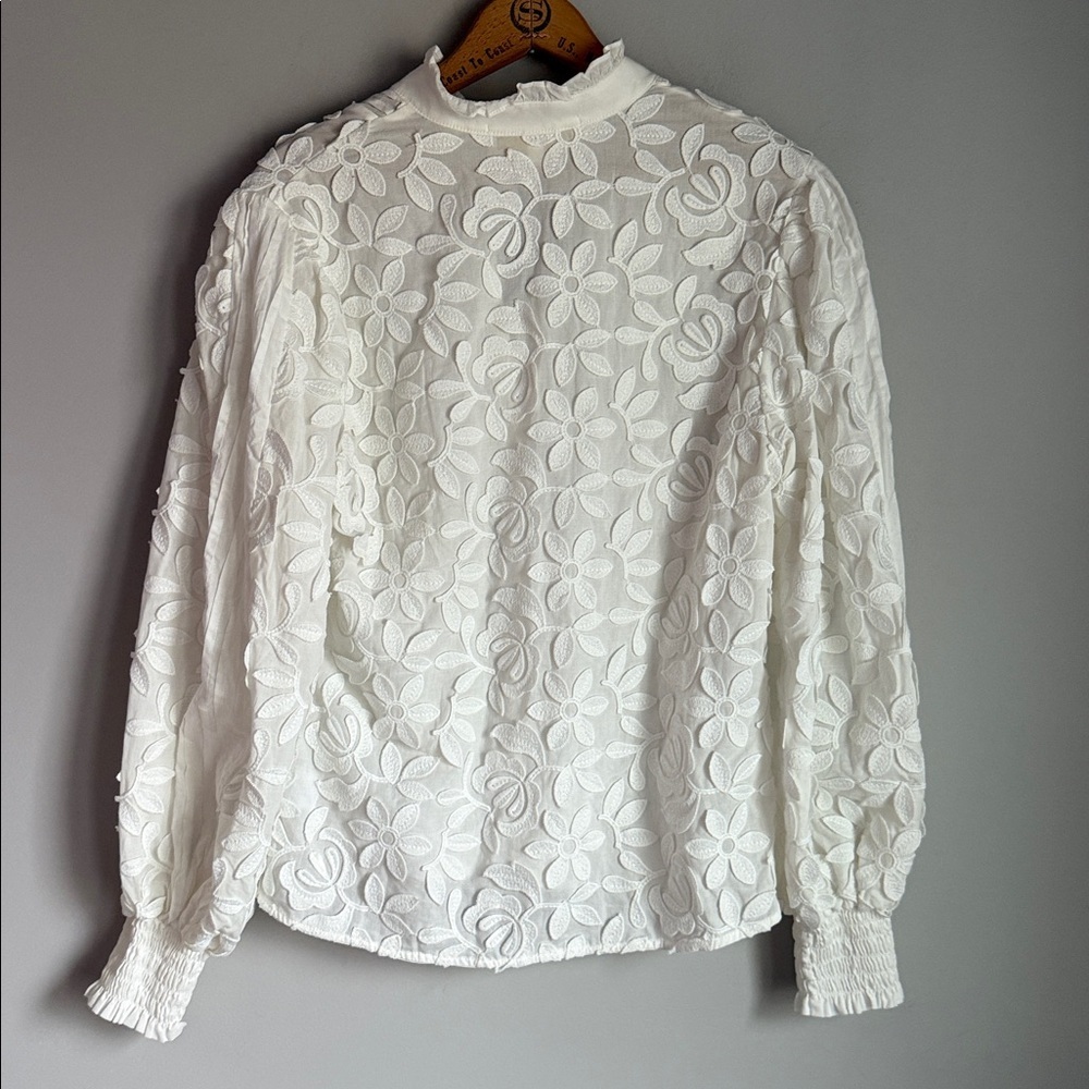 Waimari Magnolia Floral Button-Up Blouse Small - Picture 4 of 13